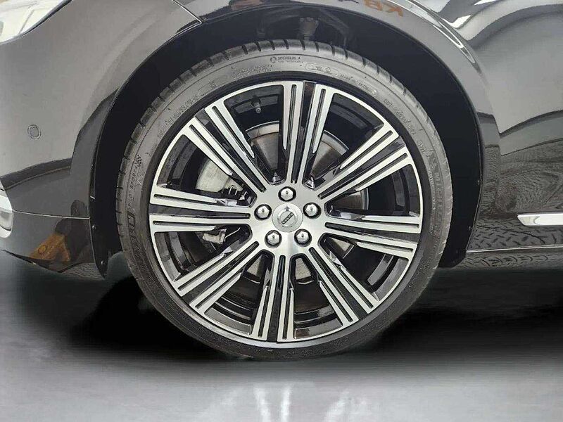Volvo  S90 B6 AWD Ultimate Bright