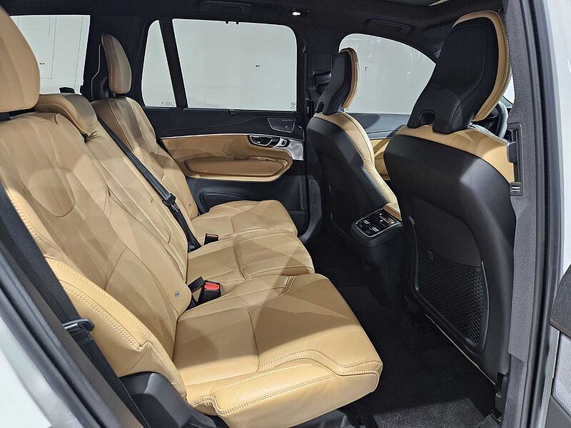 Volvo  B6 AWD Ultra Bright