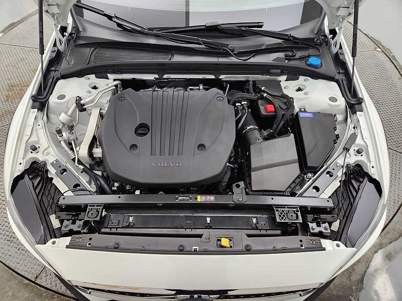 Volvo  Ultimate, B5 AWD 마일드 하이브리드, 가솔린, 브라이트