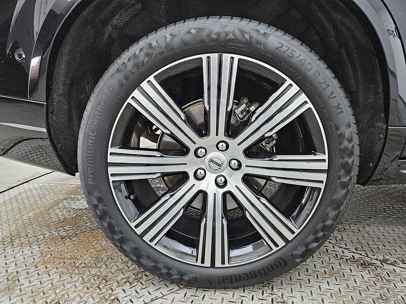 Volvo  B6 AWD Ultimate Bright