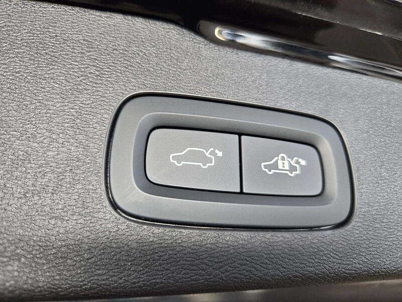 Volvo  Ultra, B5 AWD 마일드 하이브리드, 가솔린, 브라이트