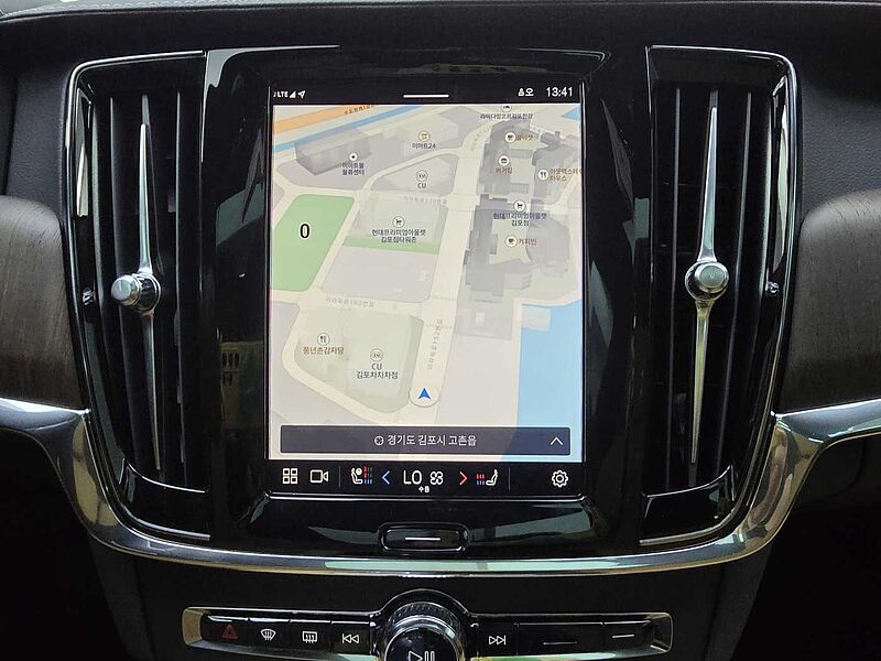 Volvo  B5 Ultimate bright