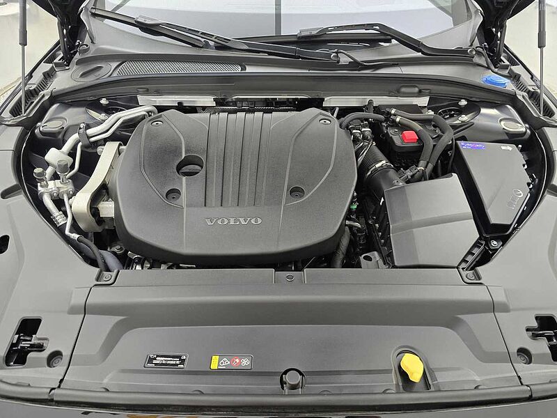 Volvo  B5 Ultimate bright