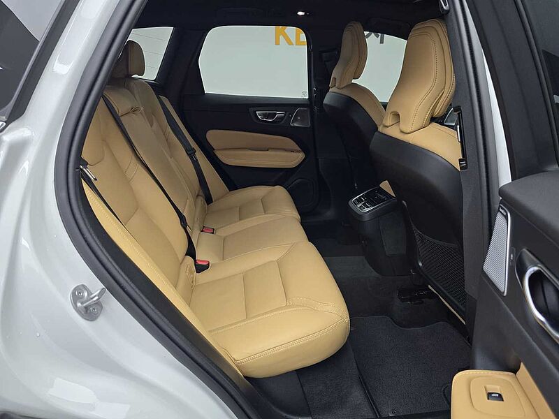 Volvo  B5 AWD Ultra bright