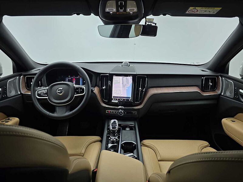 Volvo  B5 AWD Ultra bright