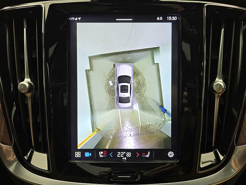 Volvo  Ultimate, B5 mild hybrid, 가솔린, Bright