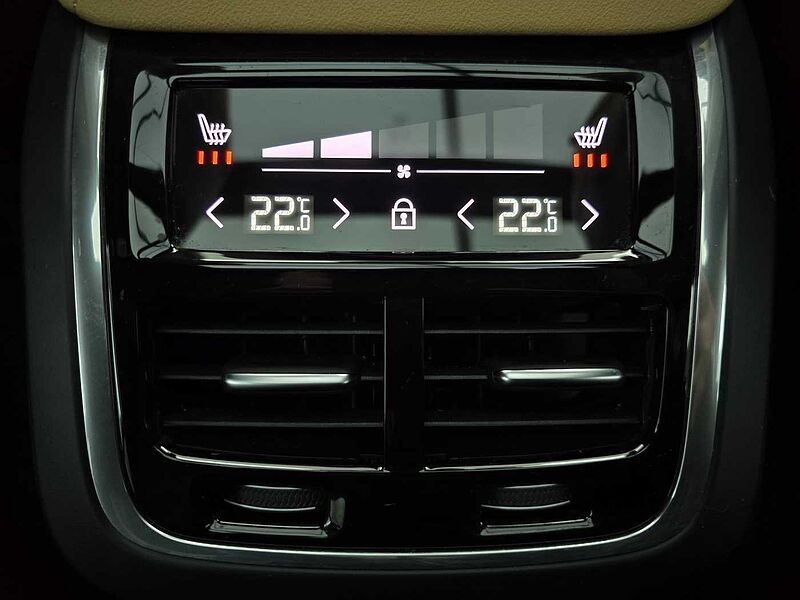 Volvo  Ultimate, B5 mild hybrid, 가솔린, Bright