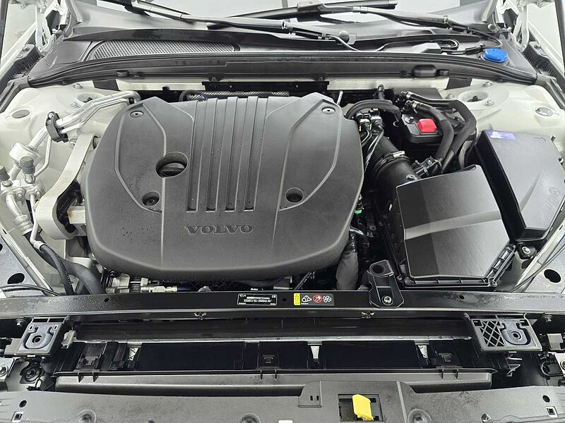 Volvo  Ultimate, B5 mild hybrid, 가솔린, Bright