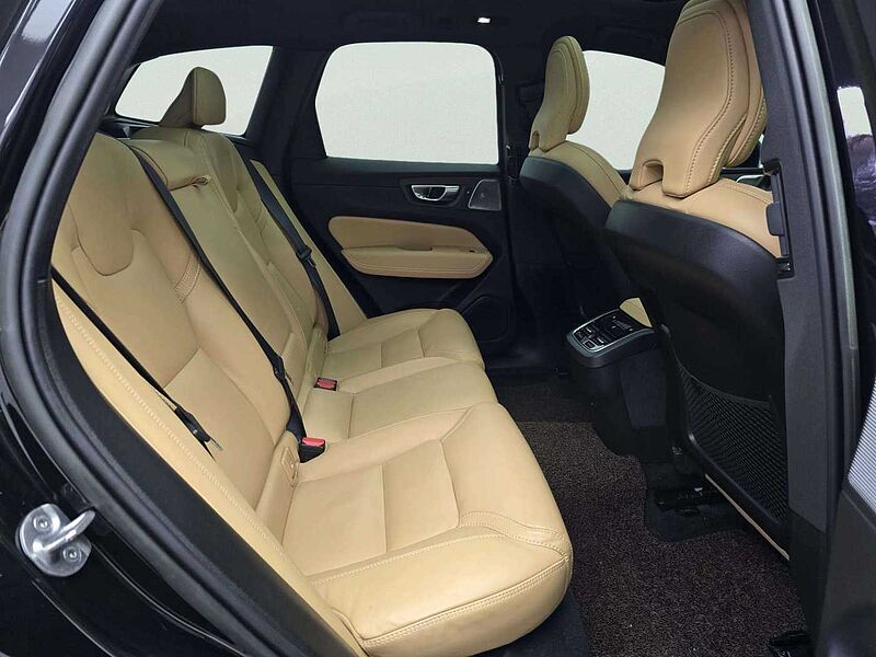 Volvo  Ultimate, B6 AWD mild hybrid, 가솔린, Bright