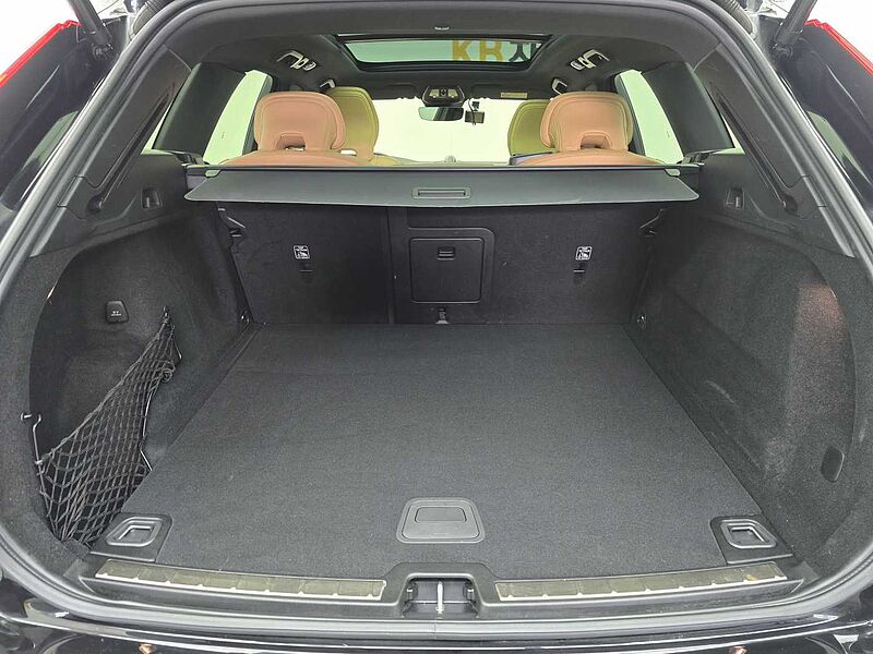 Volvo  Ultimate, B6 AWD mild hybrid, 가솔린, Bright