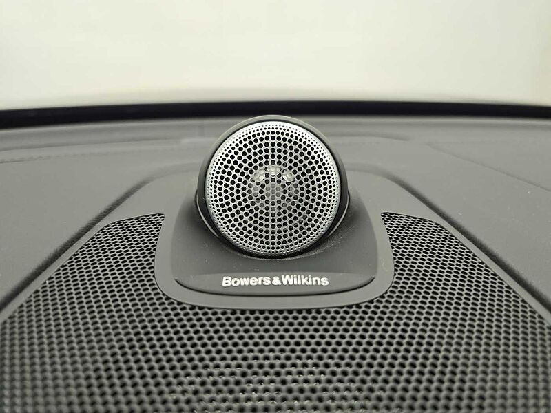 Volvo  Ultimate, B6 AWD mild hybrid, 가솔린, Bright