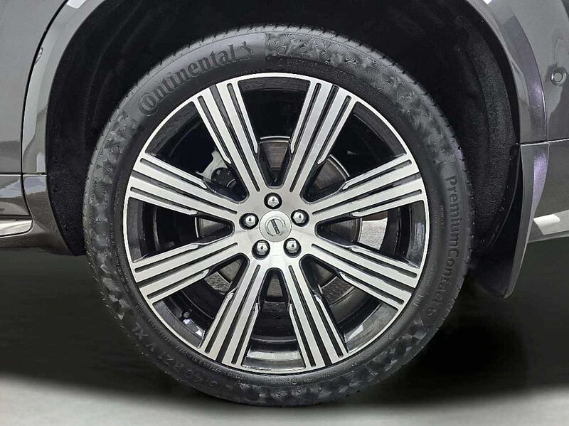 Volvo  B6 AWD Ultimate Bright