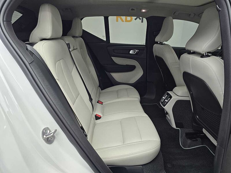 Volvo  Ultimate, B4 AWD 마일드 하이브리드, 가솔린, 브라이트