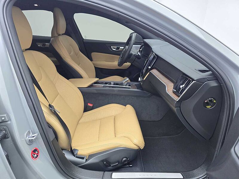 Volvo  Ultimate, B5 마일드 하이브리드, 가솔린, 브라이트