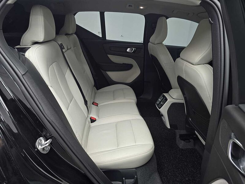 Volvo  Ultimate, B4 AWD 마일드 하이브리드, 가솔린, 브라이트