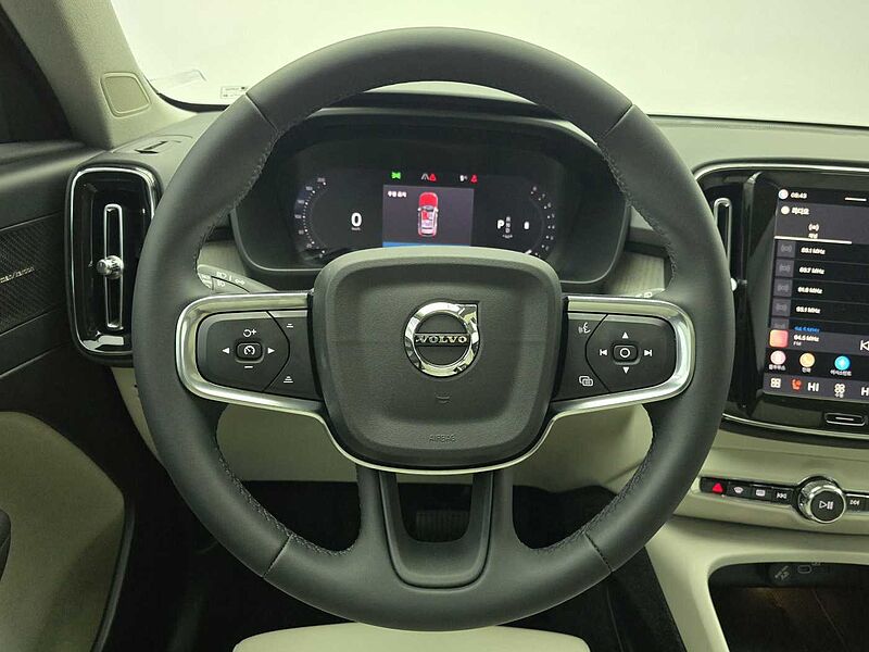 Volvo  Ultimate, B4 AWD 마일드 하이브리드, 가솔린, 브라이트