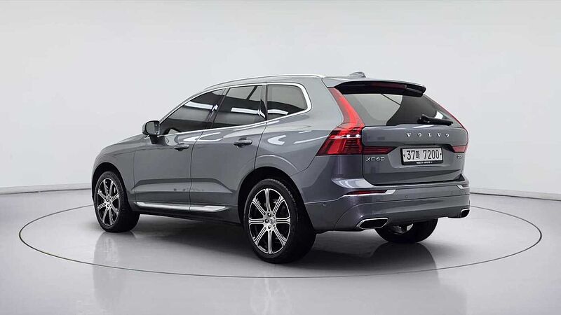 Volvo  D5 AWD 인스크립션