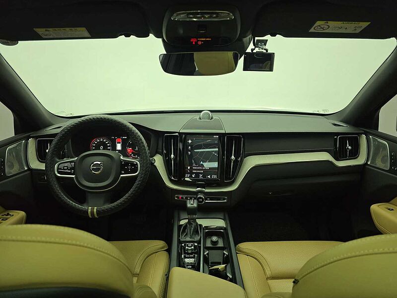 Volvo  D5 AWD 인스크립션