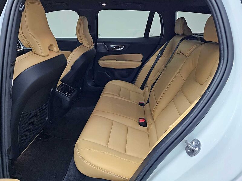 Volvo  Ultimate, B5 AWD 마일드 하이브리드, 가솔린, 브라이트
