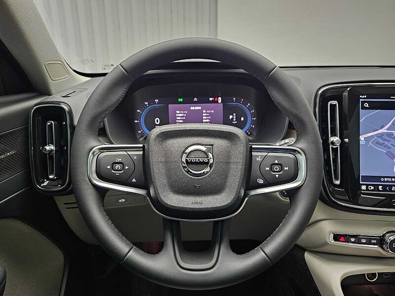 Volvo  Ultra, B4 AWD 마일드 하이브리드, 가솔린, 브라이트