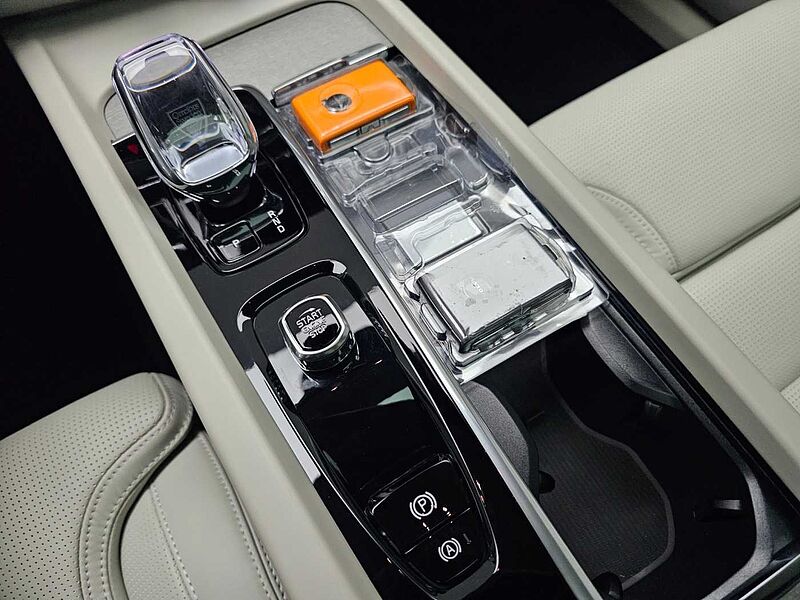 Volvo  Ultra, B5 AWD 마일드 하이브리드, 가솔린, 브라이트