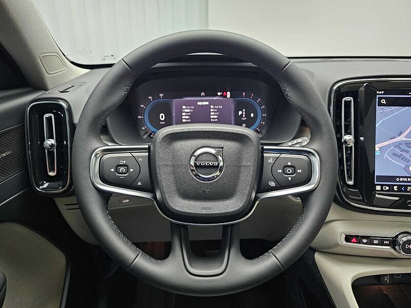 Volvo  Ultra, B4 AWD 마일드 하이브리드, 가솔린, 브라이트