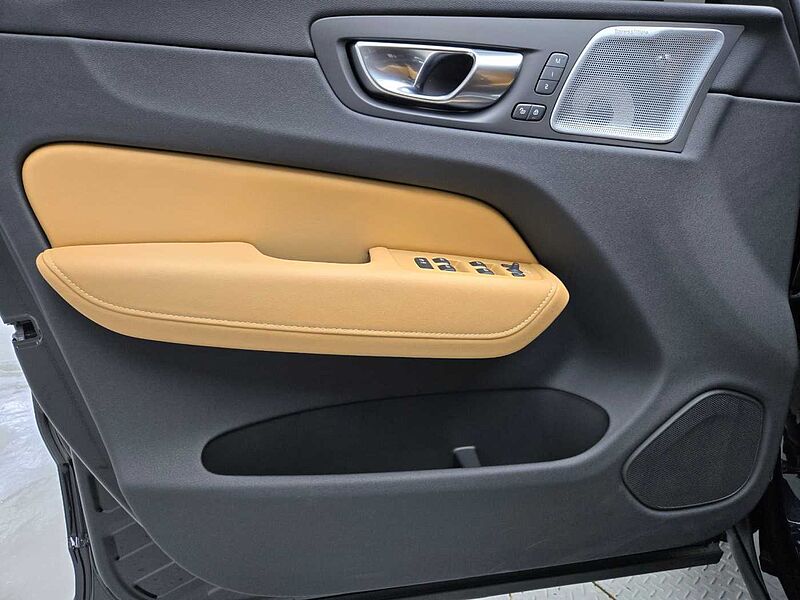 Volvo  Ultra, B5 AWD 마일드 하이브리드, 가솔린, 브라이트