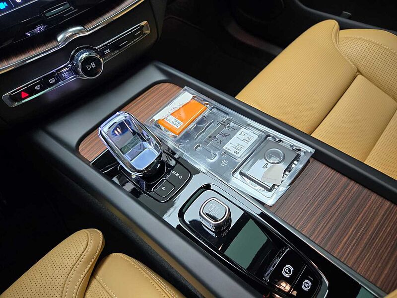 Volvo  Ultra, B5 AWD 마일드 하이브리드, 가솔린, 브라이트