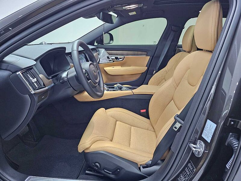 Volvo  Ultimate, B5 AWD 마일드 하이브리드, 가솔린, 브라이트