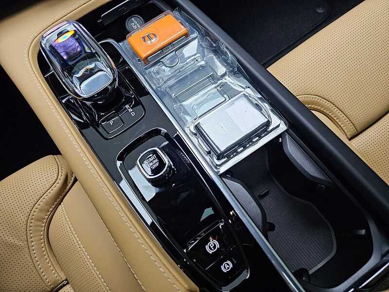 Volvo  Ultimate, B5 AWD 마일드 하이브리드, 가솔린, 브라이트
