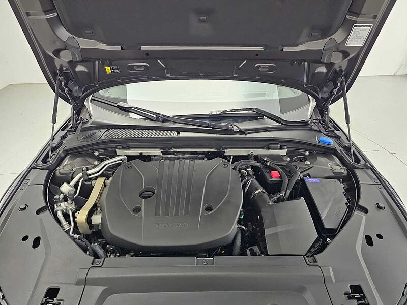 Volvo  Ultimate, B5 AWD 마일드 하이브리드, 가솔린, 브라이트