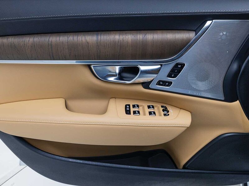 Volvo  Ultimate, B5 마일드 하이브리드, 가솔린, 브라이트