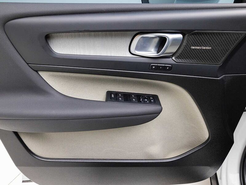 Volvo  Ultra, B4 AWD 마일드 하이브리드, 가솔린, 브라이트