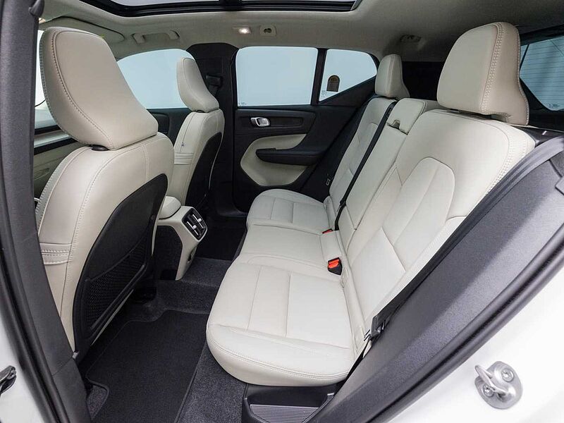 Volvo  Ultra, B4 AWD 마일드 하이브리드, 가솔린, 브라이트