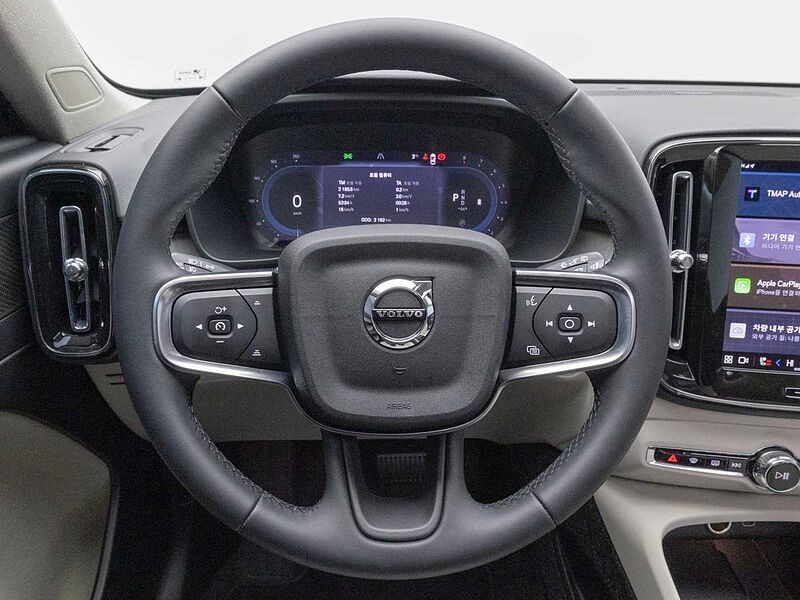 Volvo  Ultra, B4 AWD 마일드 하이브리드, 가솔린, 브라이트