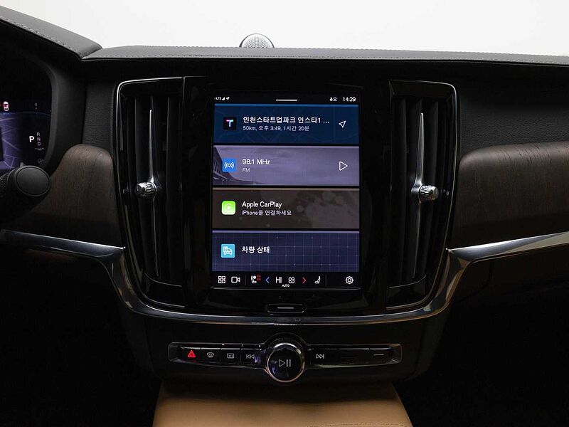 Volvo  Ultimate, B5 mild hybrid, 가솔린, Bright