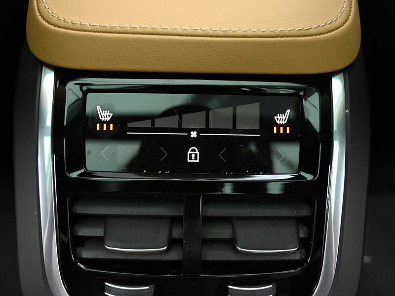 Volvo  Ultimate, B5 AWD 마일드 하이브리드, 가솔린, 브라이트