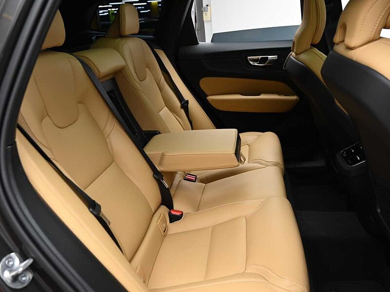 Volvo  Ultra, B5 AWD 마일드 하이브리드, 가솔린, 브라이트