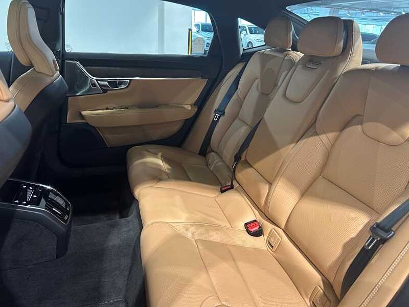 Volvo  Ultimate, B5 Bright