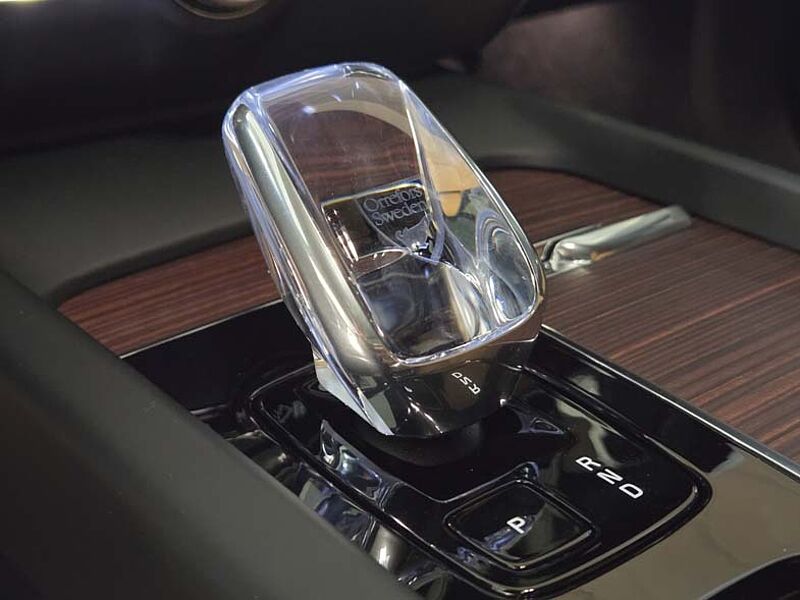 Volvo  Ultra, B5 AWD