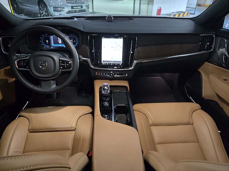 Volvo  Ultimate, B5 AWD 가솔린