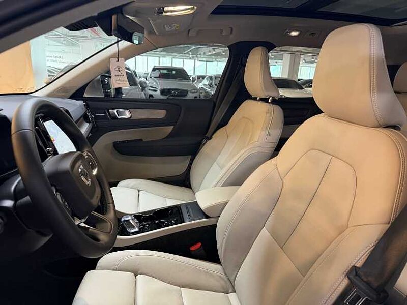 Volvo  Ultra, B4 AWD 브라이트