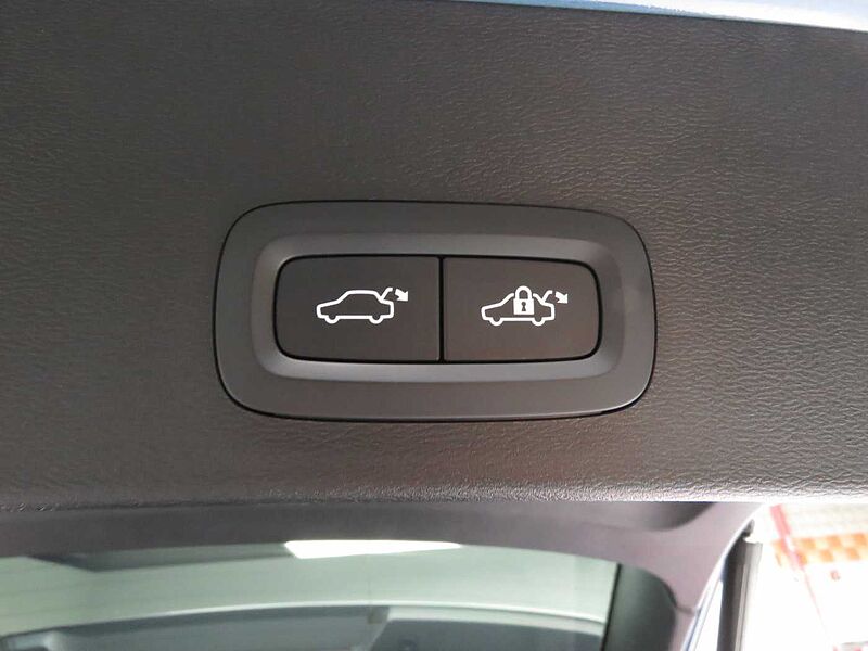 Volvo  Recharge Ultimate, Twin Motor, 전기