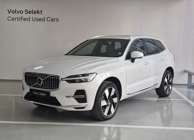 Volvo  Ultra, T8 AWD 플러그-인 하이브리드, 전기/가솔린, 브라이트
