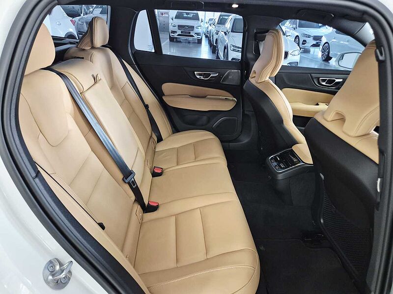 Volvo  Ultra, B5 AWD 마일드 하이브리드, 가솔린, 브라이트