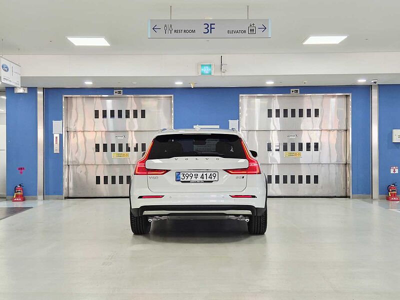 Volvo  Ultra, B5 AWD 마일드 하이브리드, 가솔린, 브라이트